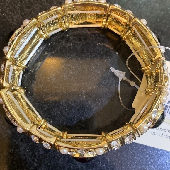 Amrita Singh Emma Stretch Cuff Jet Black.Jet black beads with crystal/pearls.NWT - Picture 4 of 9